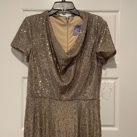 JS Collections long gold sequin gown evening dress size 10 - Picture 3 of 13